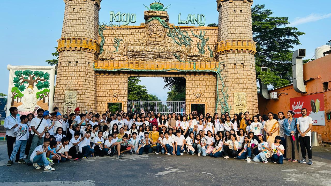 EXCURSION TO MOJOLAND AND RASHTRAPATI BH