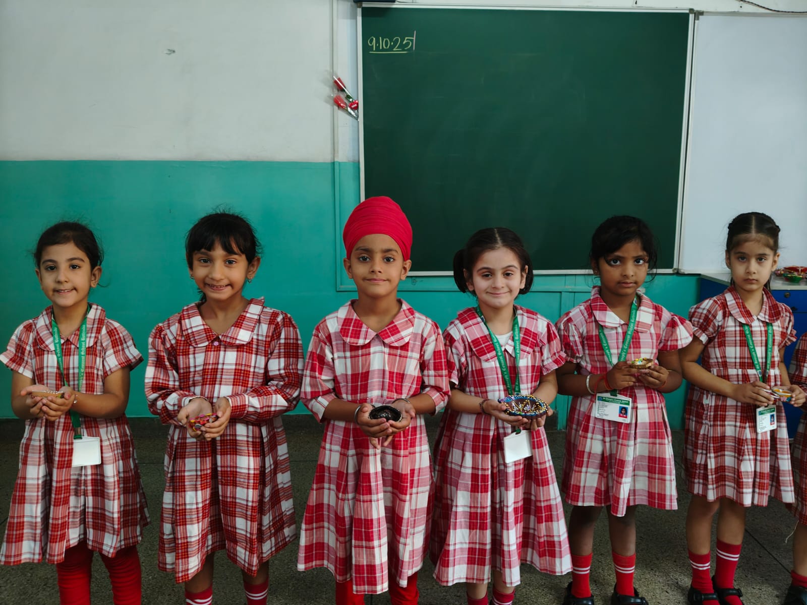 DIYA MAKING ACTIVITY(CLASS UKG)
