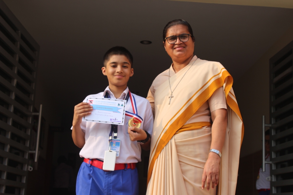 STATION SQUASH TOURNAMENT (11-15 YEARS CATEGORY)