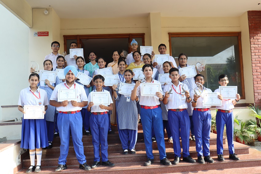 BEST SCHOOL DELEGATION AT SXSMUN'23