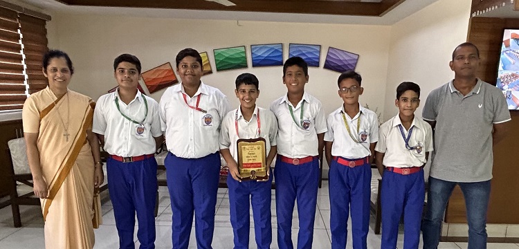 Winners of Under-14 District School Games for cricket