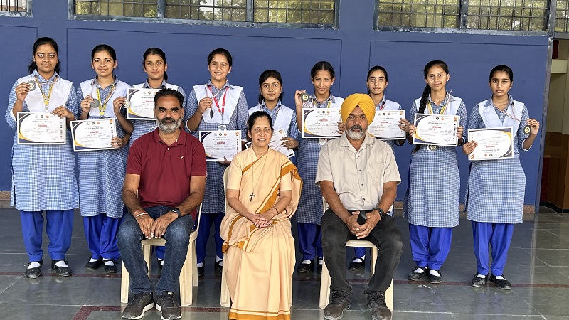 3RD POSITION IN HANDBALL(KHEDAN VATAN PUNJAB DIYAN)