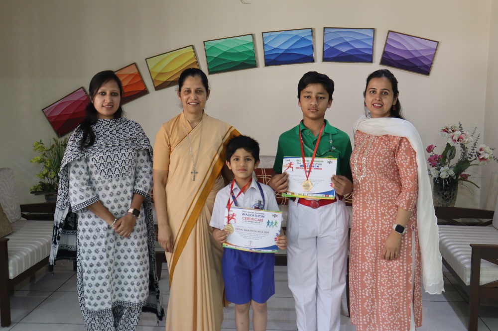 PARTICIPATION IN CANCER AWARENESS WALKATHON