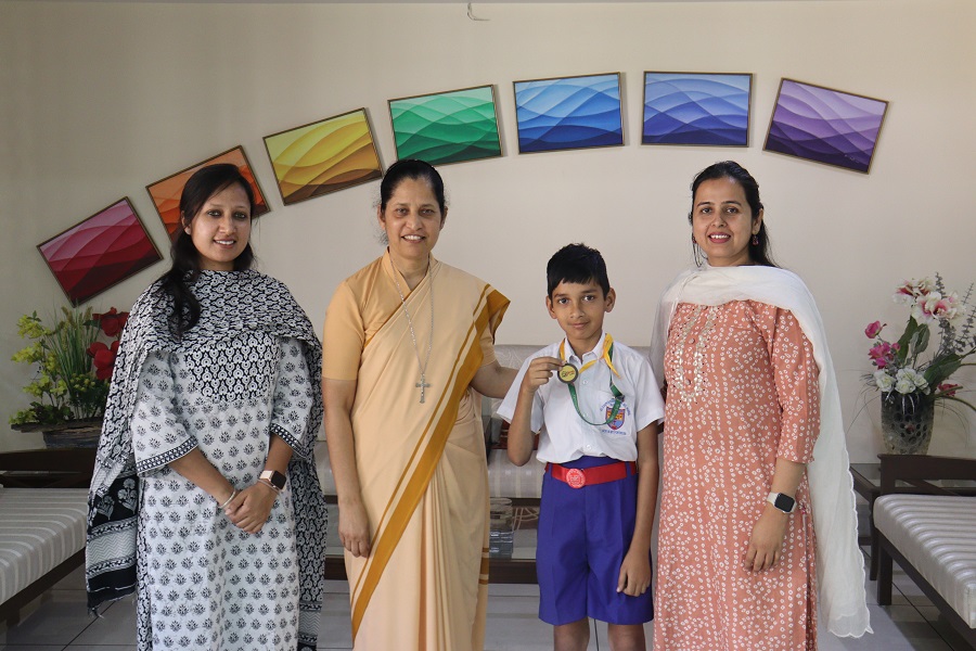 Bronze Medal in Talent Hunt and Quiz