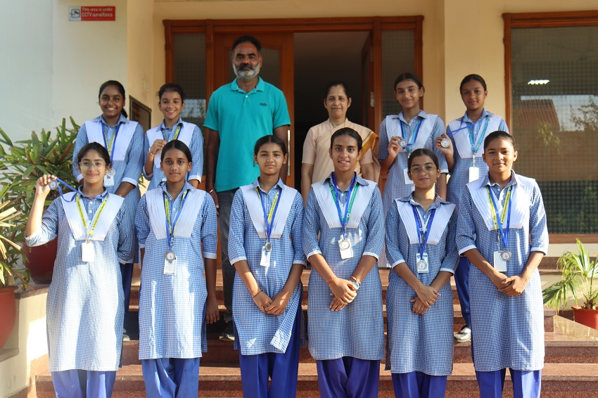 SILVER MEDAL IN UNDER 17 NETBALL GAME