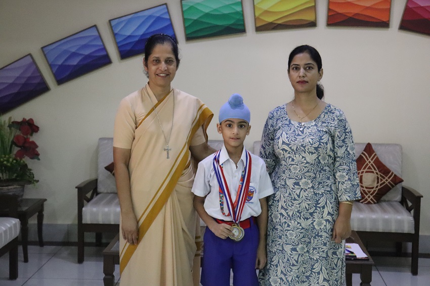 LAURELS AT RSFI SKATING COMPETITION