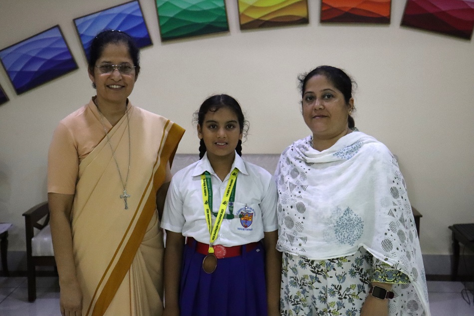 MEDAL IN CYCLING AND RUNNING